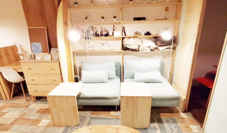 くつろげるソファー席